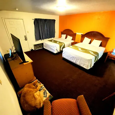 Rimrock Lodge